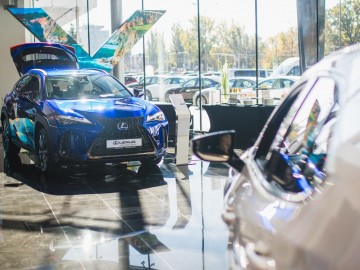 Lexus UX jest już w Polsce